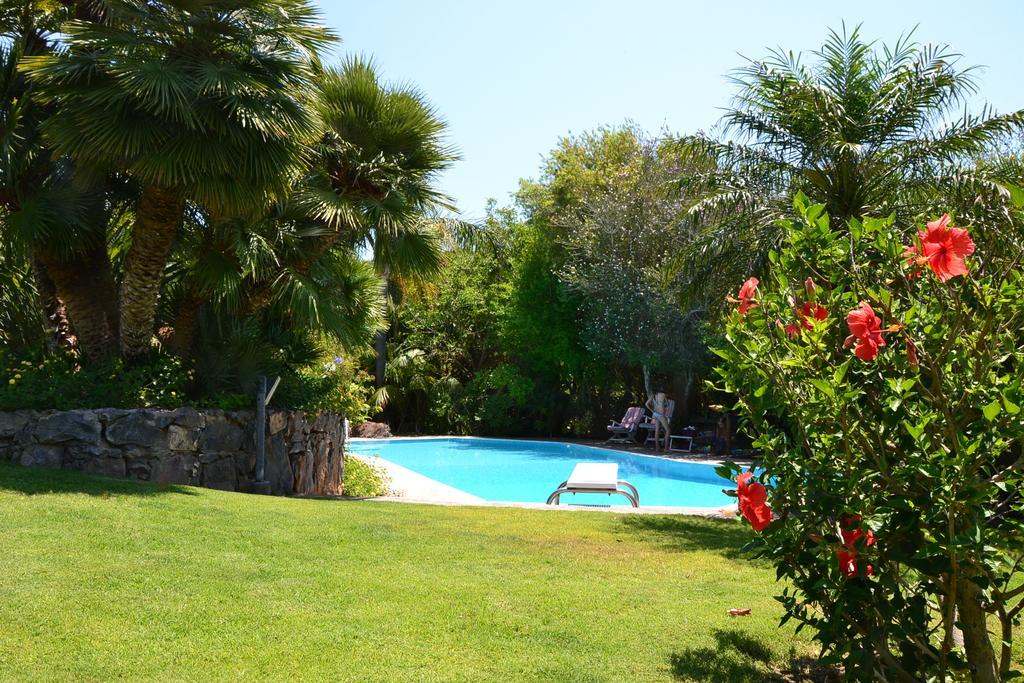 A Casa Di Angela B&B Carbonia Esterno foto